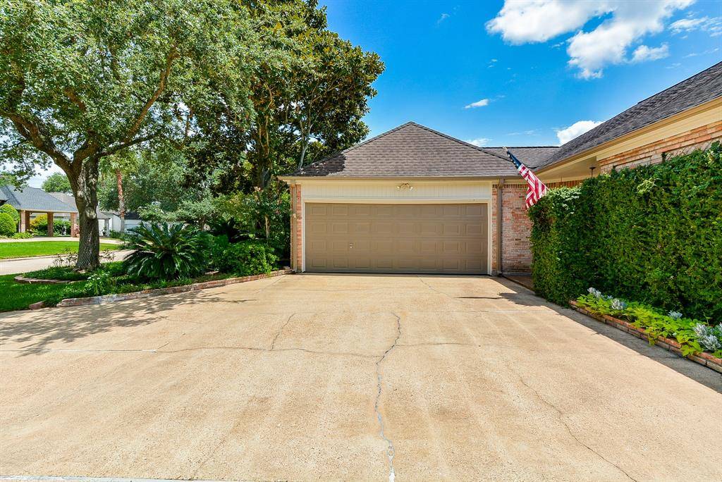 Sugar Land, TX 77478,1231 Creekford CIR