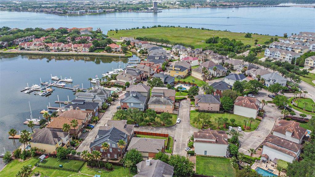 League City, TX 77573,1301 Ketch CT