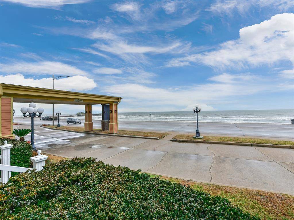 Galveston, TX 77551,6300 Seawall BLVD #9201