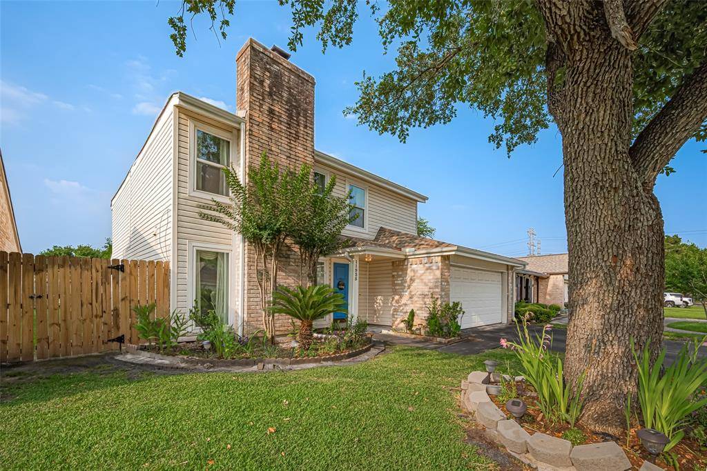Meadows Place, TX 77477,11935 Brook Meadows LN