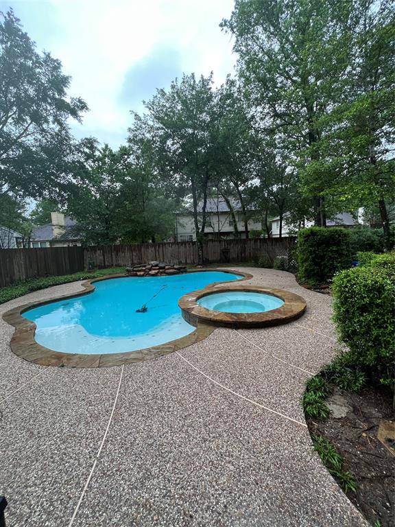 The Woodlands, TX 77381,34 E Trillium CIR