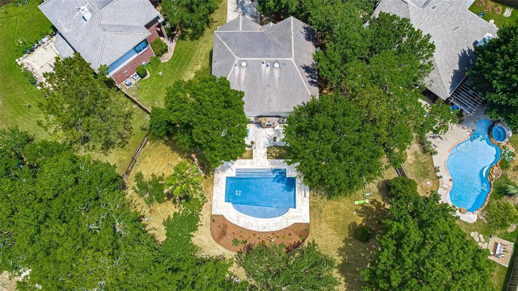 Sugar Land, TX 77479,502 Deer Hollow DR