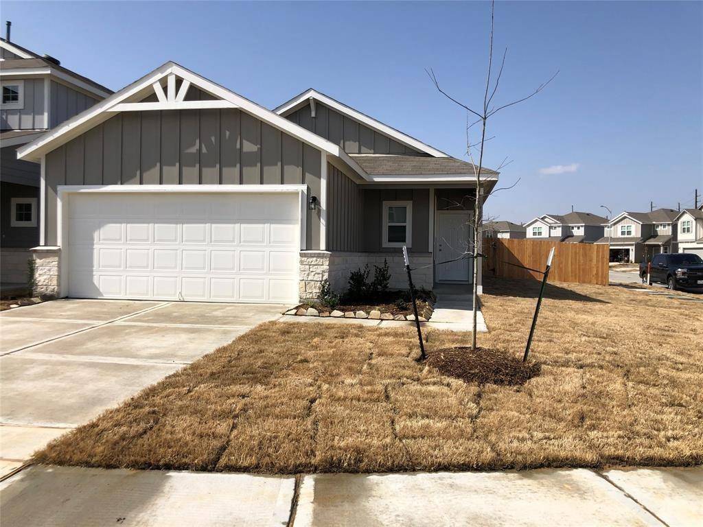 Tomball, TX 77375,19327 Sandy Woods DR