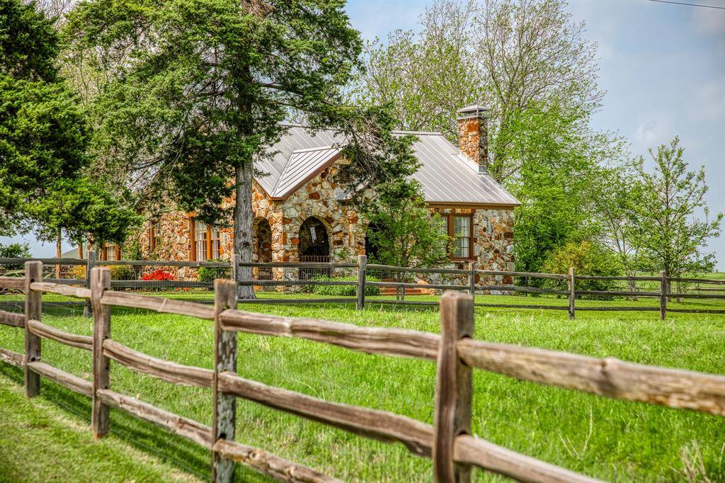 Brenham, TX 77833,6055 Cedar Hill RD