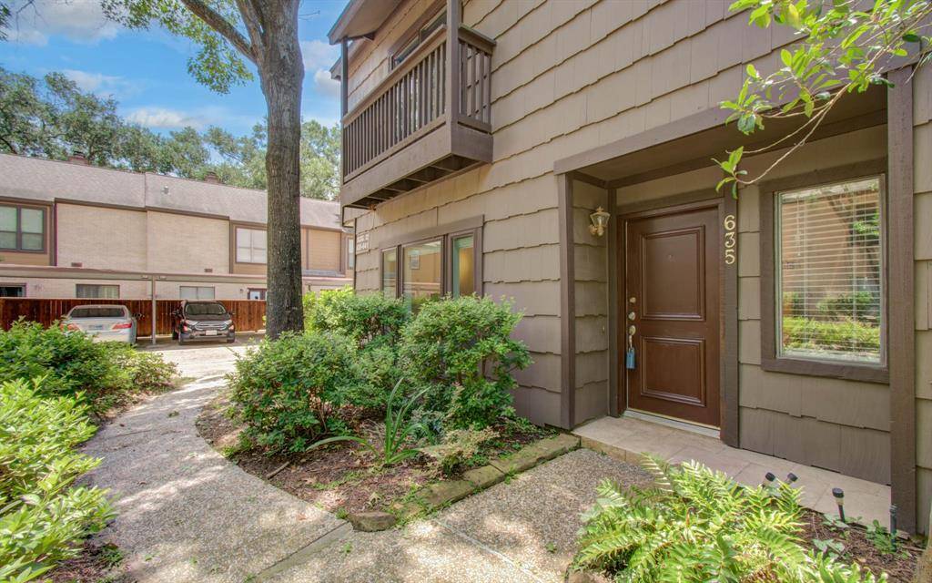 Houston, TX 77024,11711 Memorial DR #635