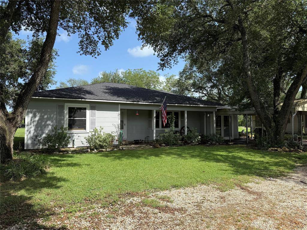 El Campo, TX 77437,255 Duckett ST