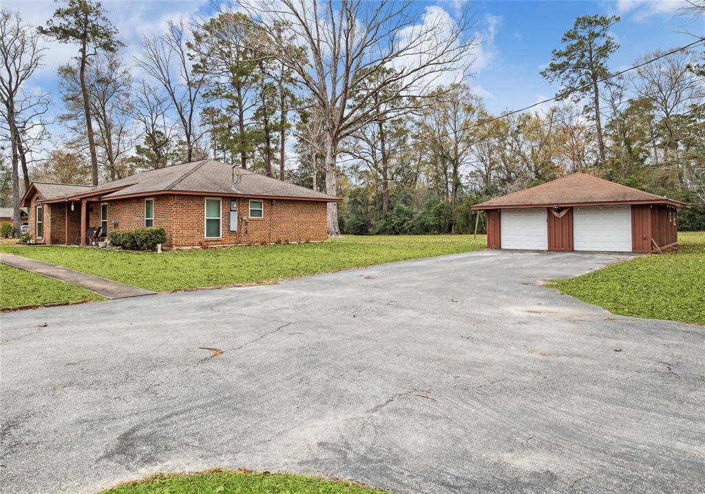 New Caney, TX 77357,144 Linnwood DR