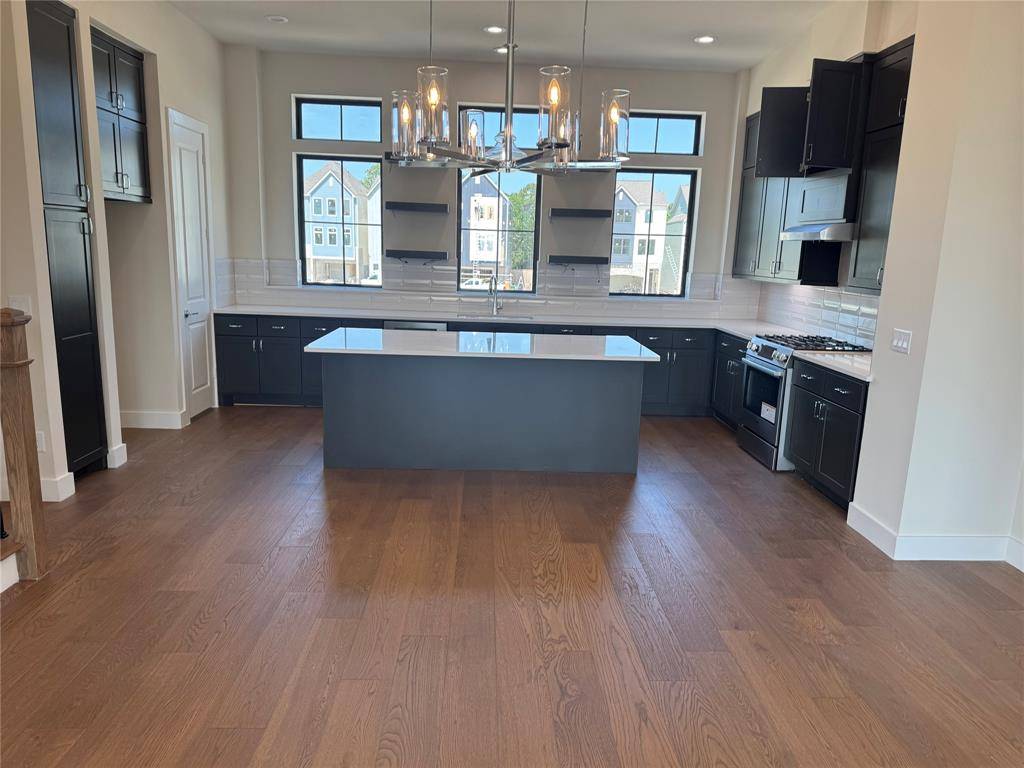 Houston, TX 77055,1716 Sedola LN