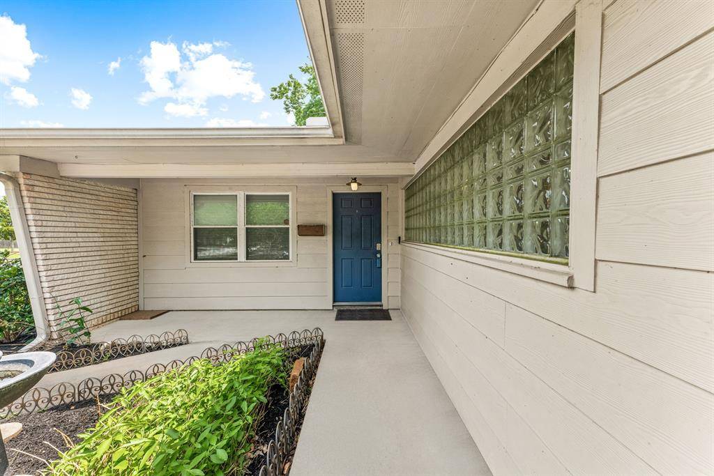 Houston, TX 77092,5001 Libbey LN