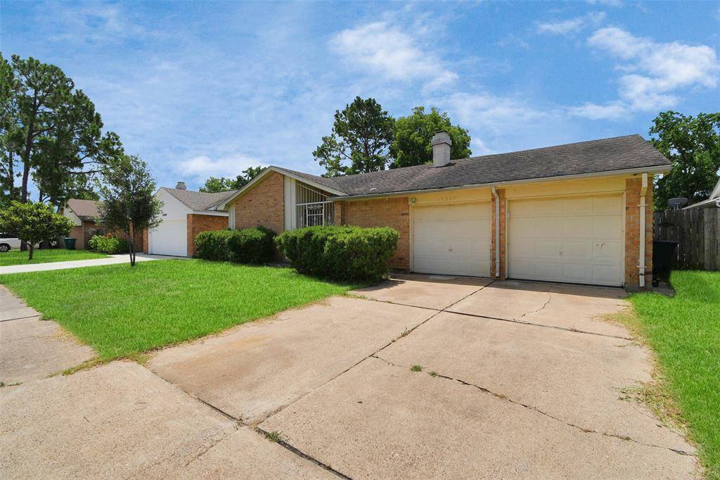 Houston, TX 77082,13227 Ascot Glen LN