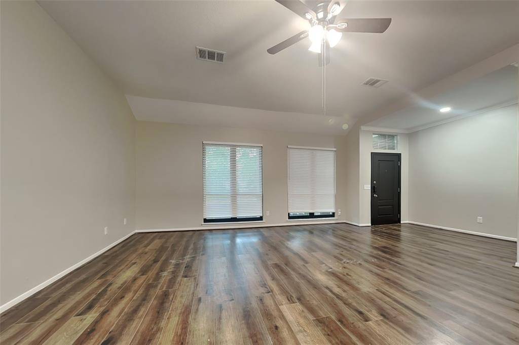 Humble, TX 77346,7102 Blanco Pines DR