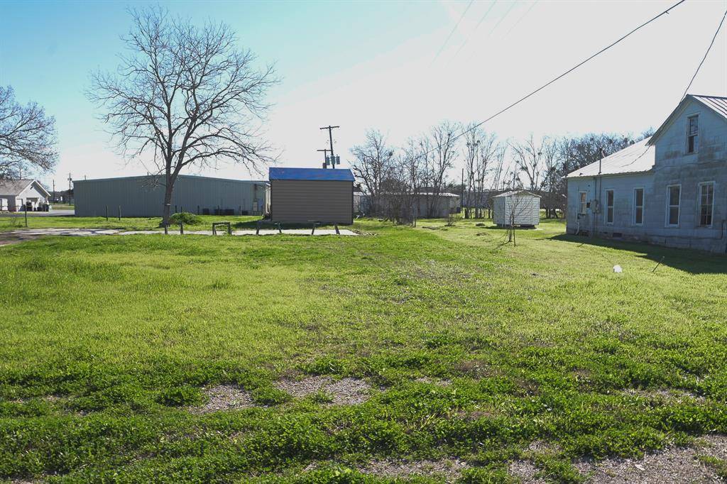 Weimar, TX 78962,507 South Saint Andrews ST