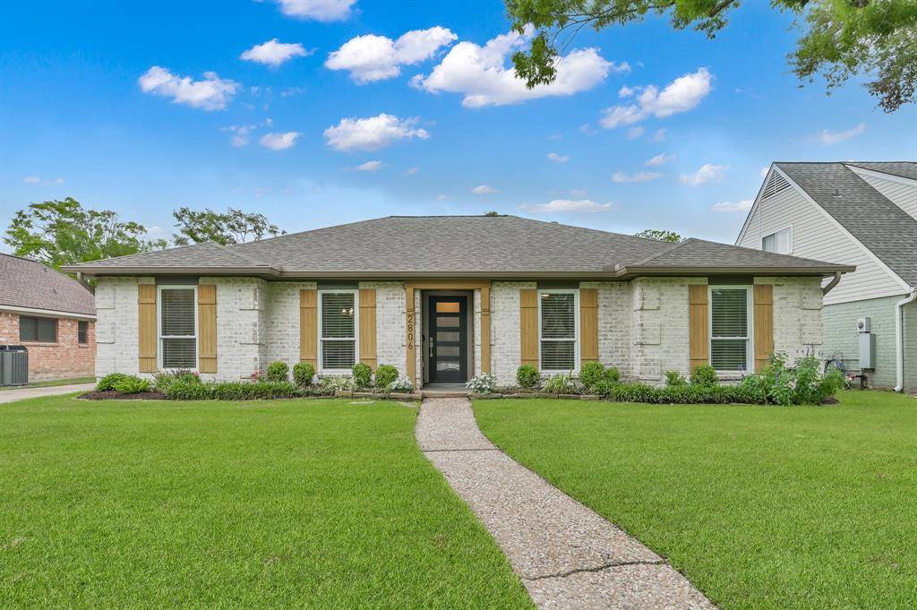 Houston, TX 77043,2806 Triway LN