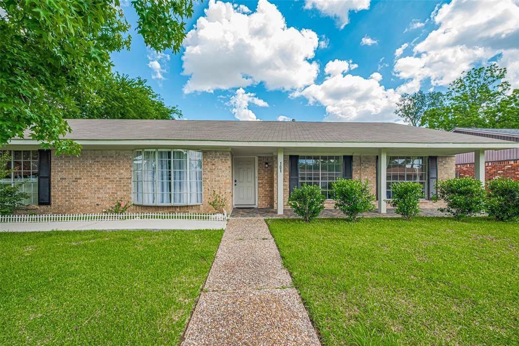 Baytown, TX 77520,101 Wildrose ST