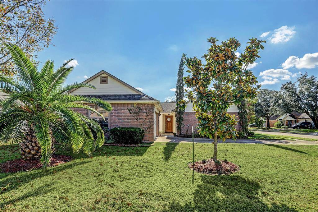 Sugar Land, TX 77478,12723 Old Manse CT