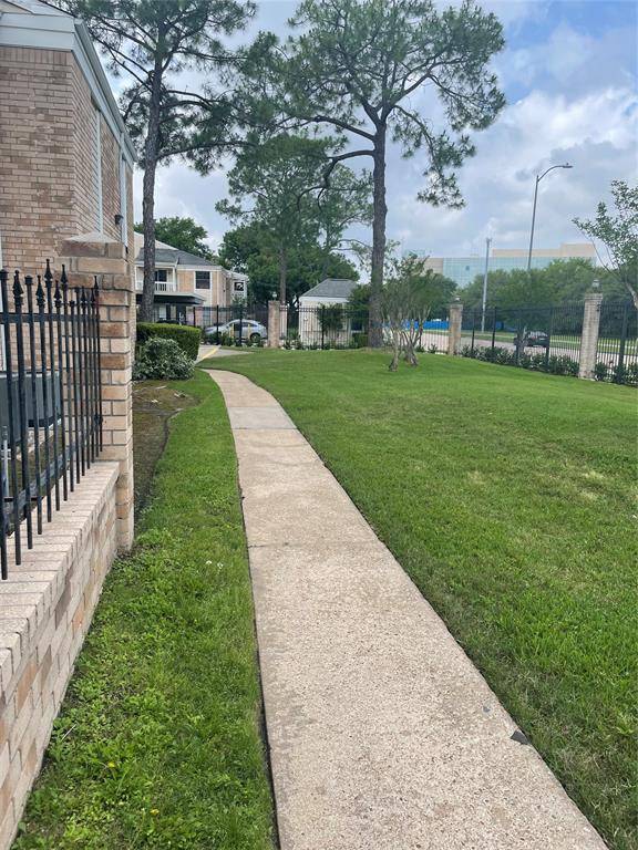 Houston, TX 77054,2750 Holly Hall ST #613