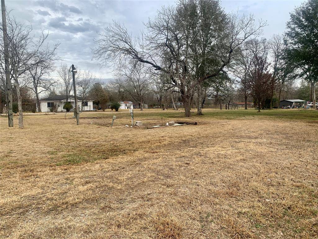 Richards, TX 77873,5252 Colorado ST