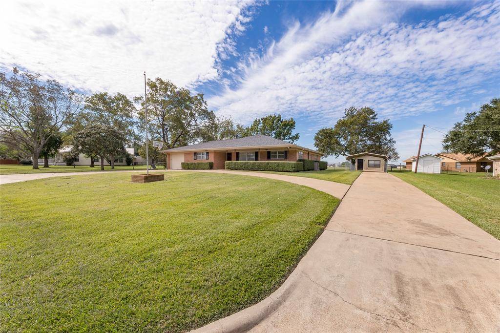 Caldwell, TX 77836,801 N Gray ST