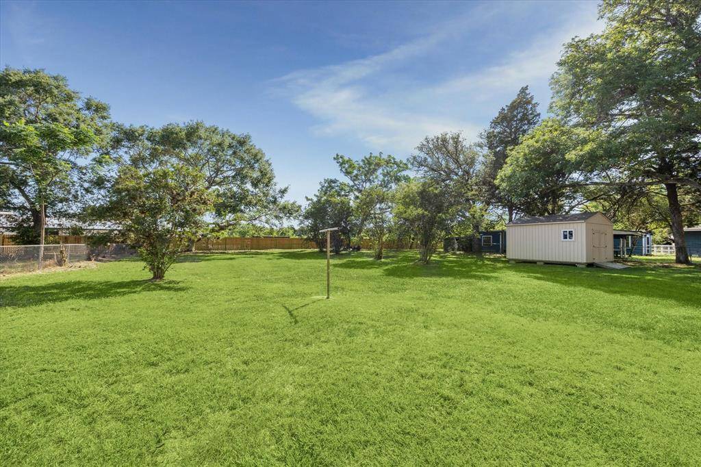 Sealy, TX 77474,813 Nelson ST
