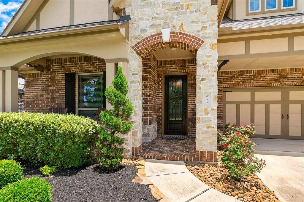 Conroe, TX 77384,911 Hunter Ridge CT