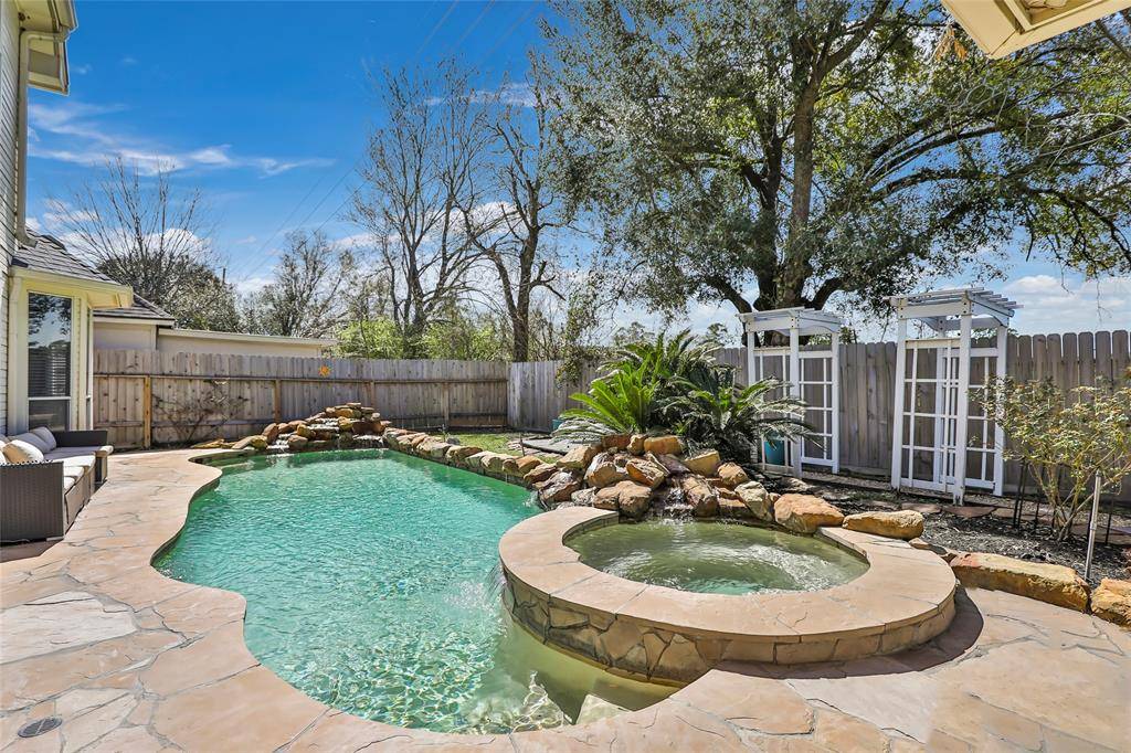 Spring, TX 77379,17423 Aspen Oak CT