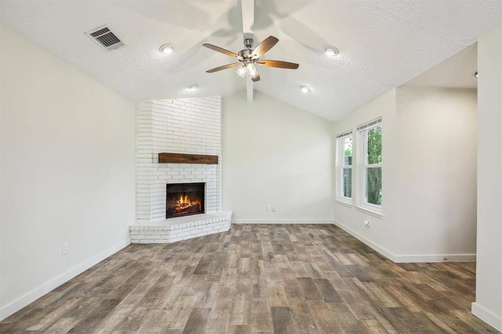 Cypress, TX 77433,7156 Village Lake DR