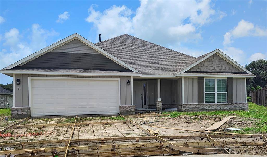 Angleton, TX 77515,8 Greystone CT