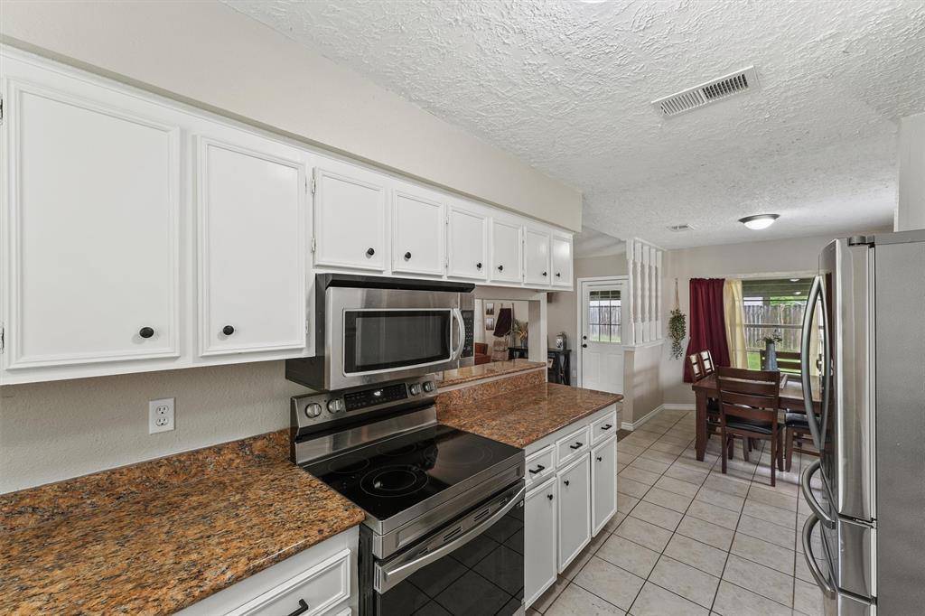 Dayton, TX 77535,308 Cherry Creek RD