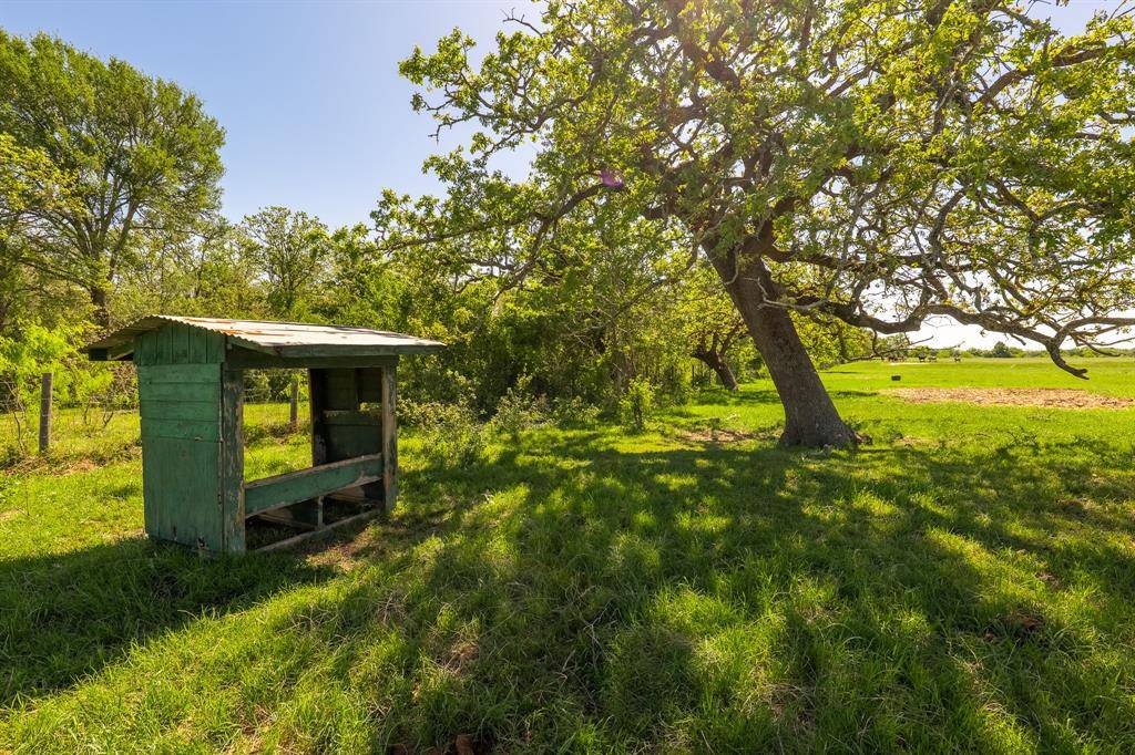 Ledbetter, TX 78946,27.71 acres County Road 140