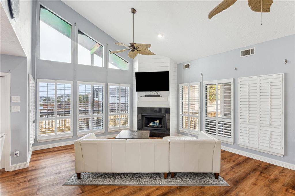 Tiki Island, TX 77554,227 Kameha DR