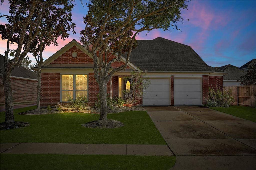 Pearland, TX 77584,2315 Pebble Shores LN