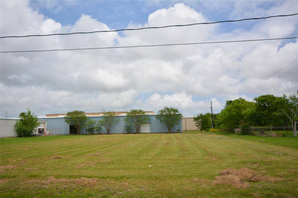 Clute, TX 77531,905 Brockman ST