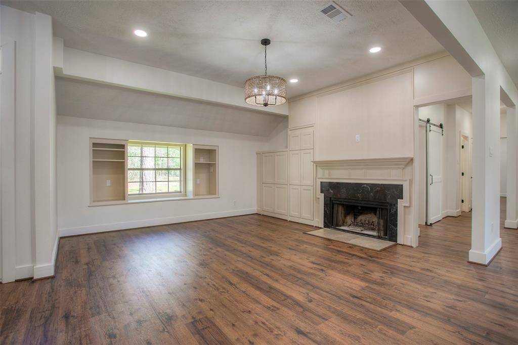 Huntsville, TX 77320,83 Dahlia DR