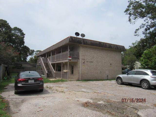 Alvin, TX 77511,408 E Coombs ST