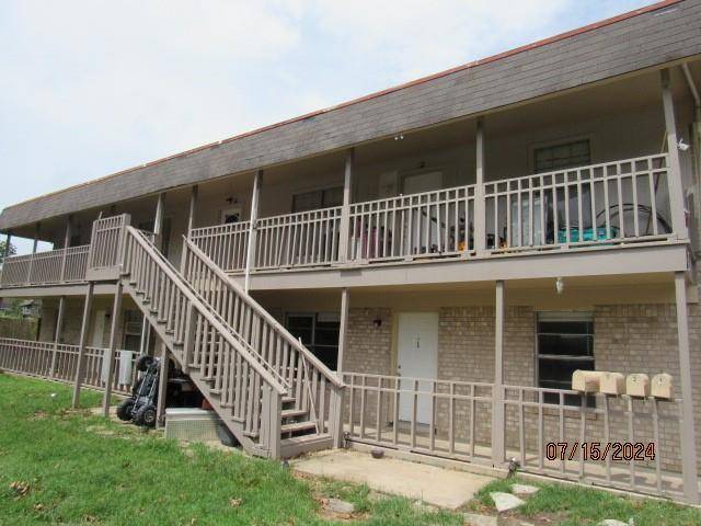 Alvin, TX 77511,408 E Coombs ST