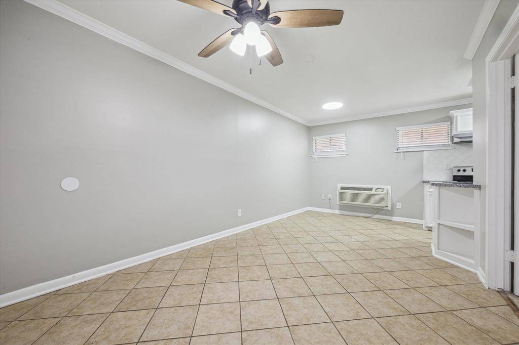 Houston, TX 77006,3618 Garrott ST #3