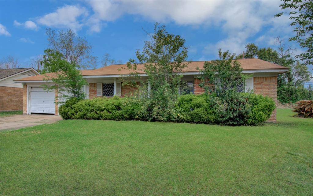 Houston, TX 77045,4106 Woodmont DR