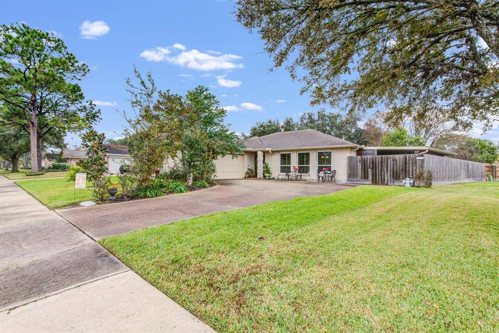 Pearland, TX 77584,2911 Poplar Creek LN