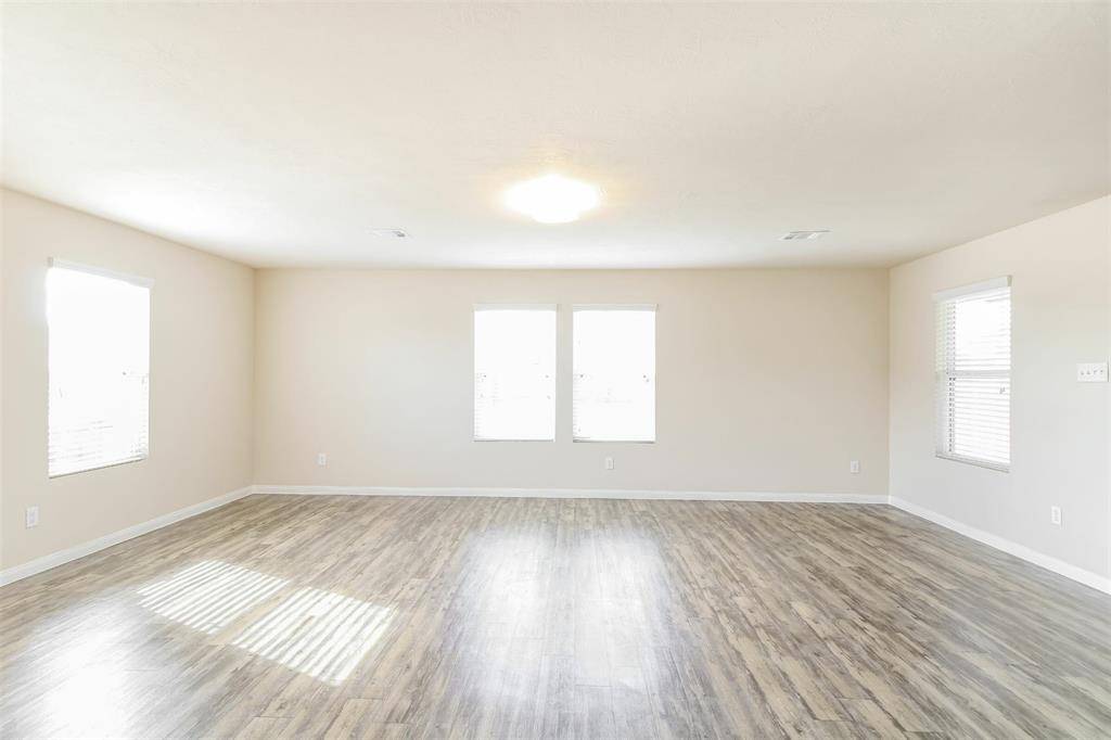 Houston, TX 77048,12427 Sunset Ridge LN