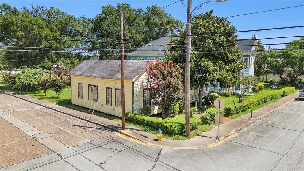 Jasper, TX 75951,250 N Main ST