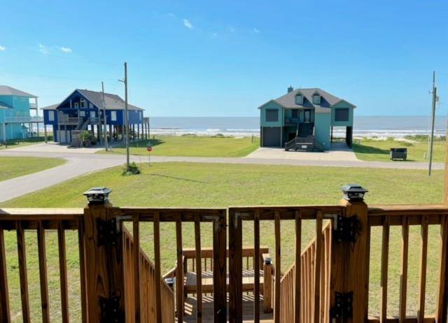 Crystal Beach, TX 77650,933 Sue DR