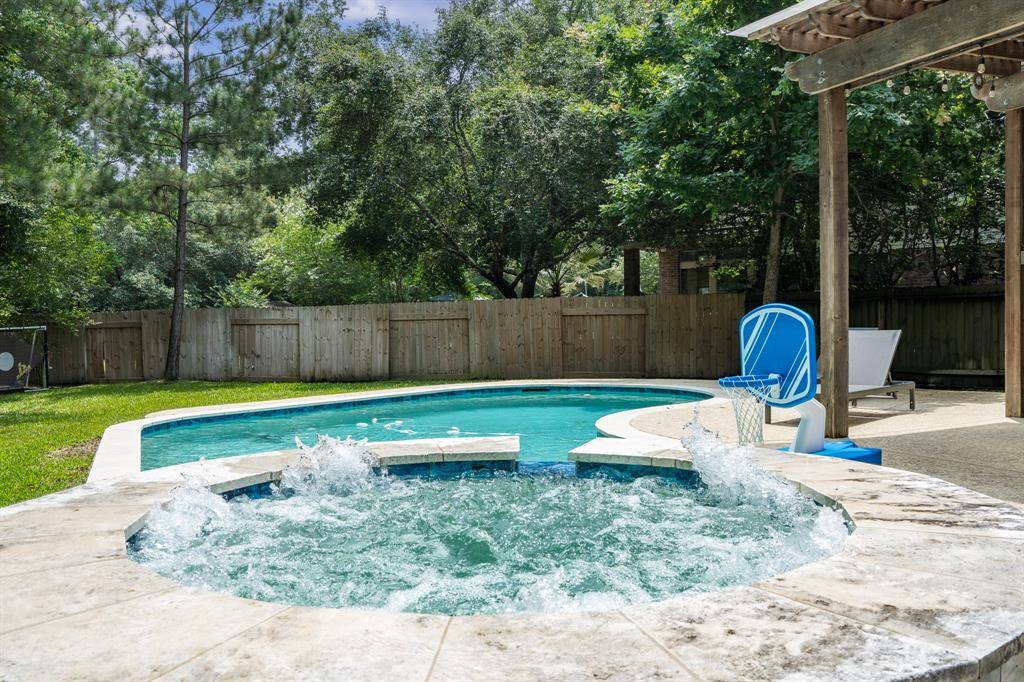 The Woodlands, TX 77382,11 Dahlia Trail PL