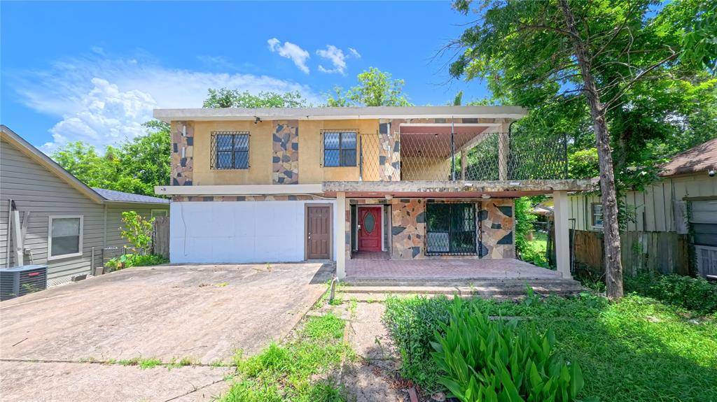 Humble, TX 77338,416 S Avenue D #B
