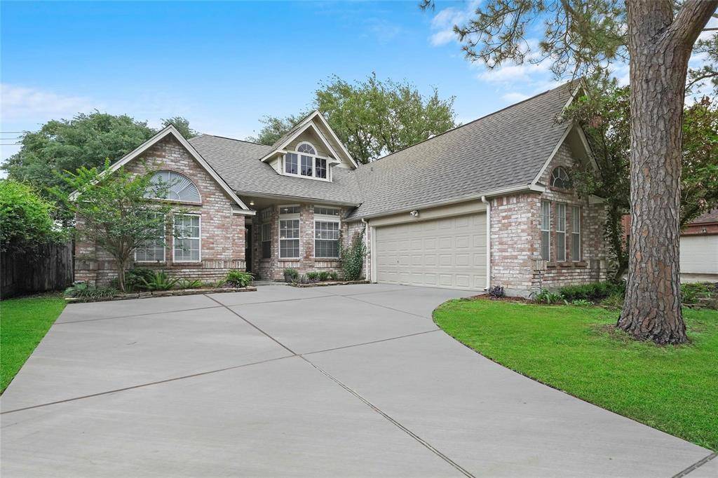 Houston, TX 77043,11530 Wickhollow LN