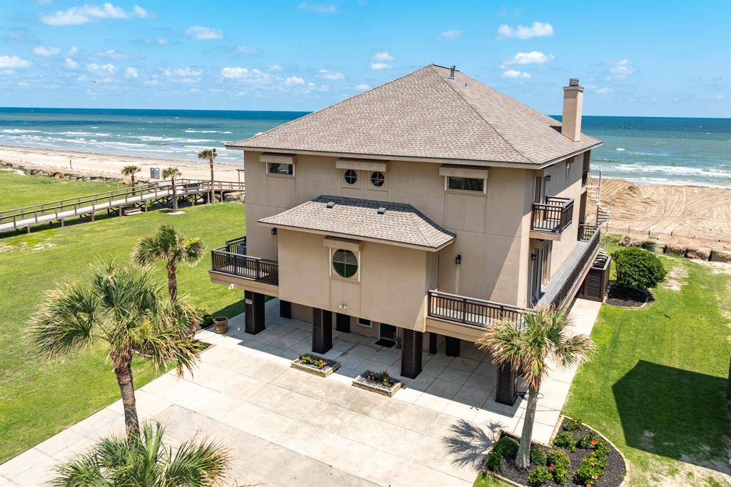 Jamaica Beach, TX 77554,9 Blue Heron DR