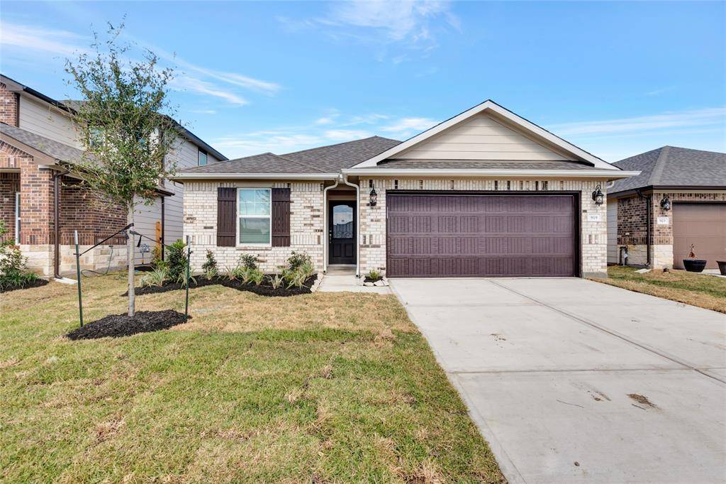 Rosharon, TX 77583,919 Cloverdale DR