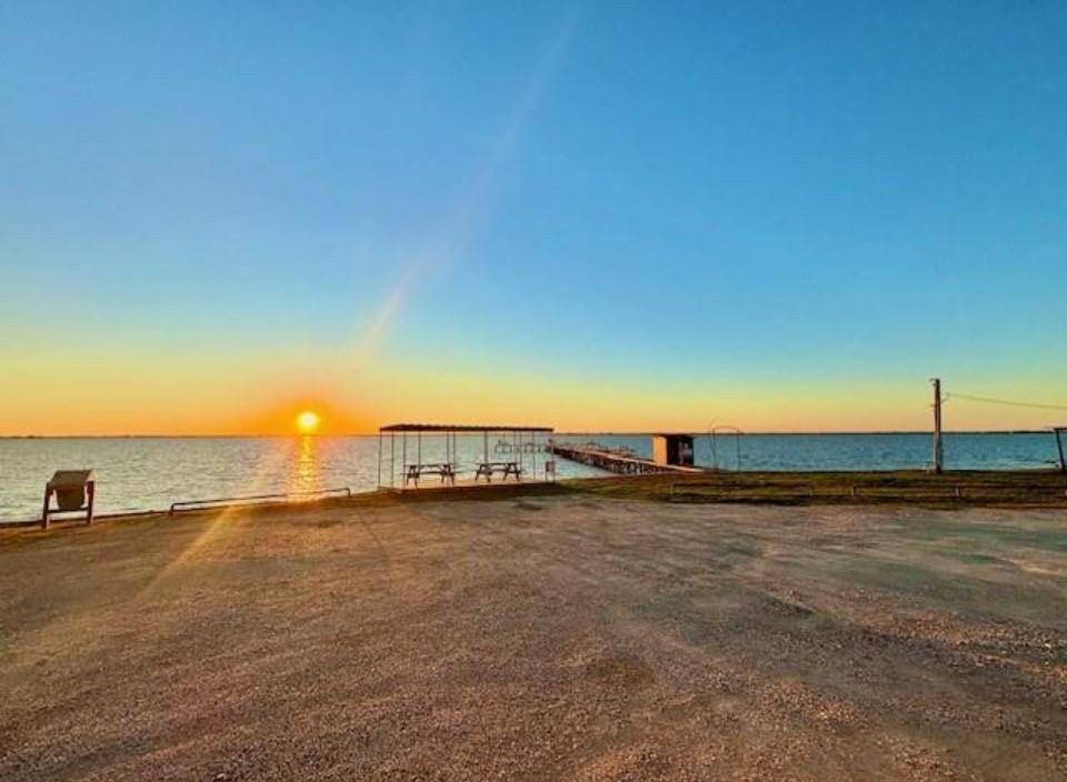 Palacios, TX 77465,0 Mullet