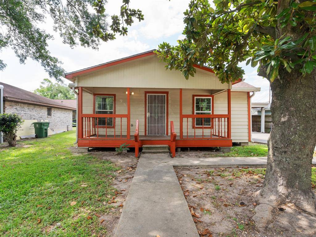 Houston, TX 77088,954 Ringold ST