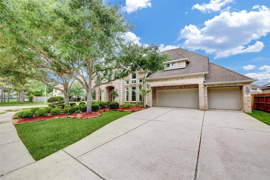 Pearland, TX 77584,11911 Shady Sands Place