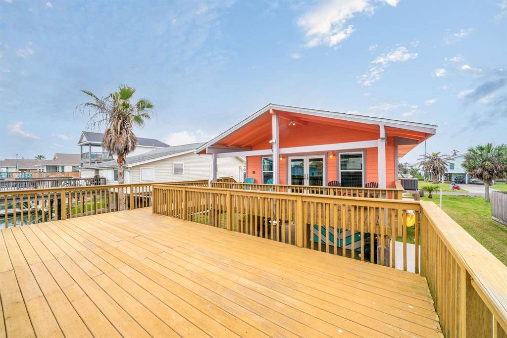 Jamaica Beach, TX 77554,16522 Bahama WAY